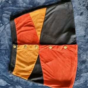 Cute color block skirt!